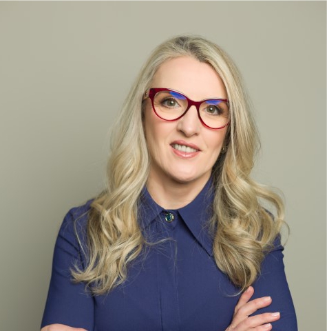  Denise Belló
